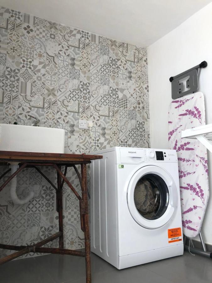 64 Barth Msida